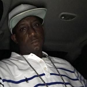 Meet your Posher, Shawn